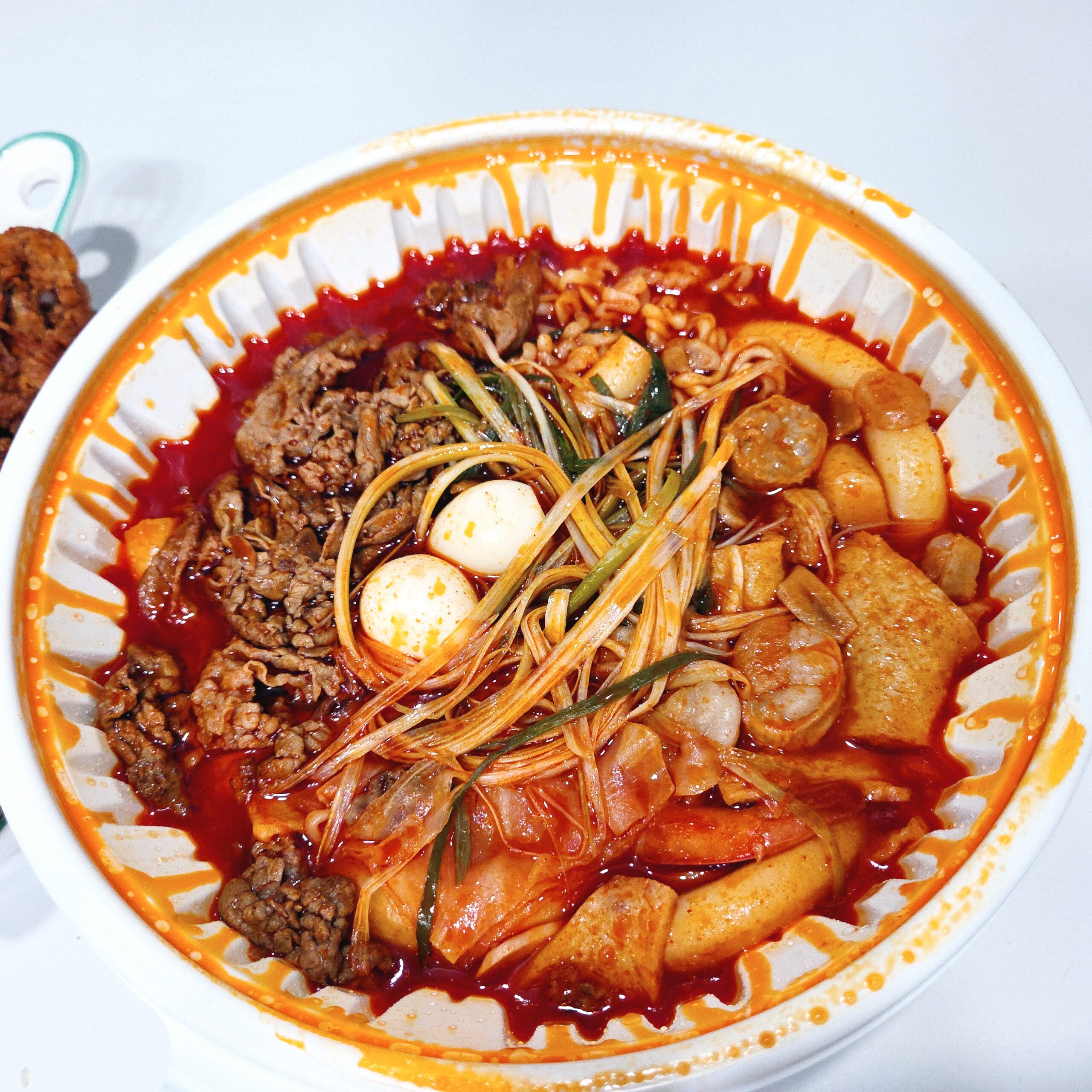 청년다방 차새대 떡볶이 핵심 토핑